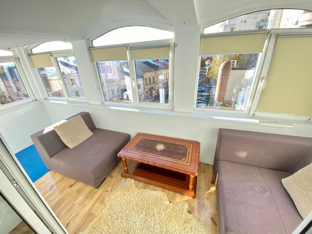 Downtown Apartment Craiova Exterior foto